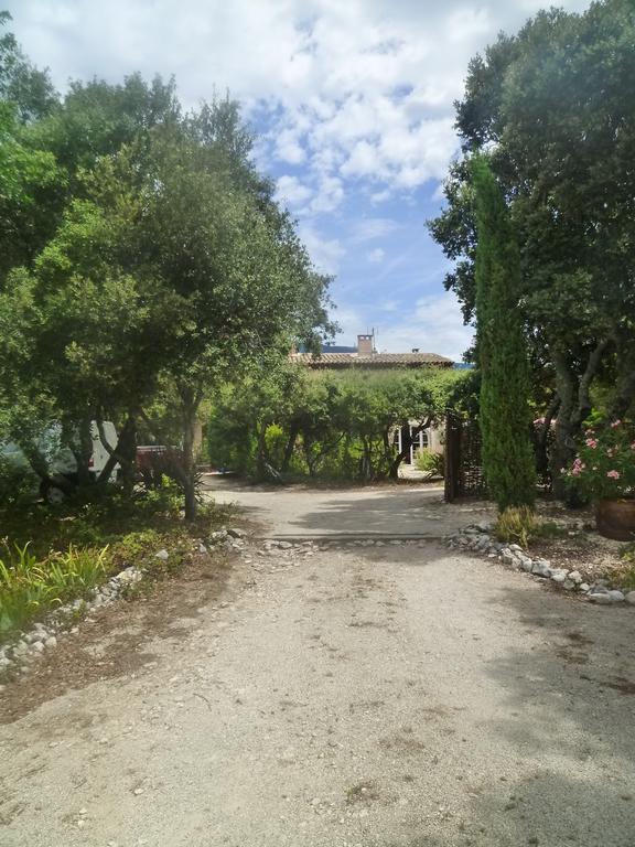 Les Tournillayres Otel Bédoin Oda fotoğraf